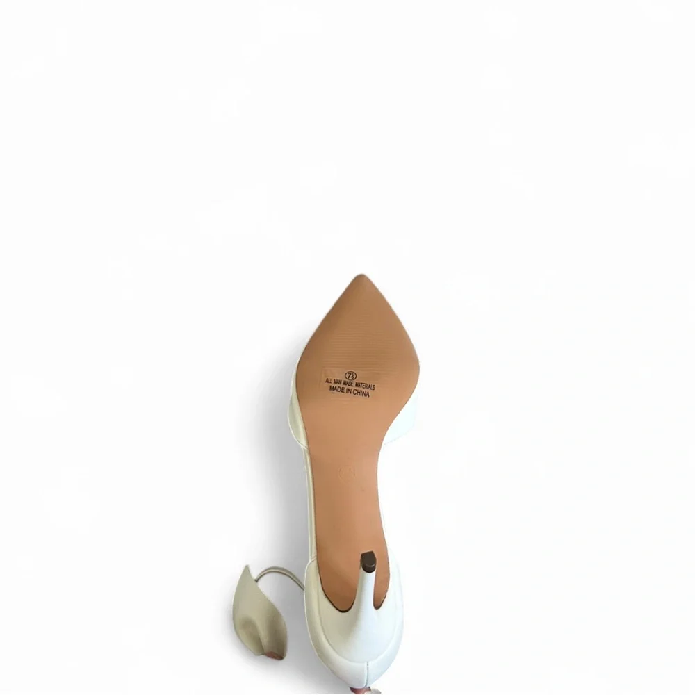 New With Box and Tags Lulus Lizaa White Bow Ankle Strap Pumps Size 7.5 - Picture 14 of 15